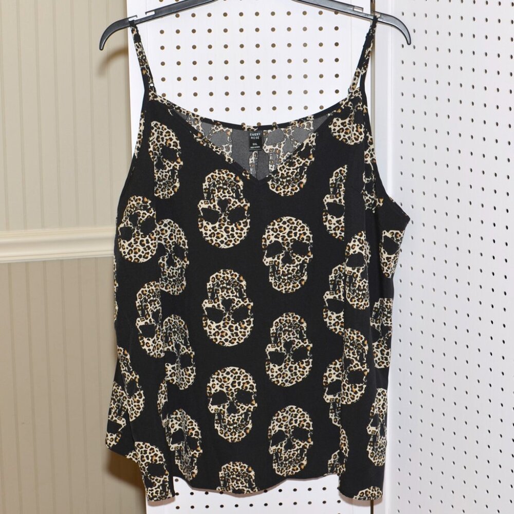 Plus Size 5X Leopard Print Skull Black V-Neck Tank by Emery Rose / Shein